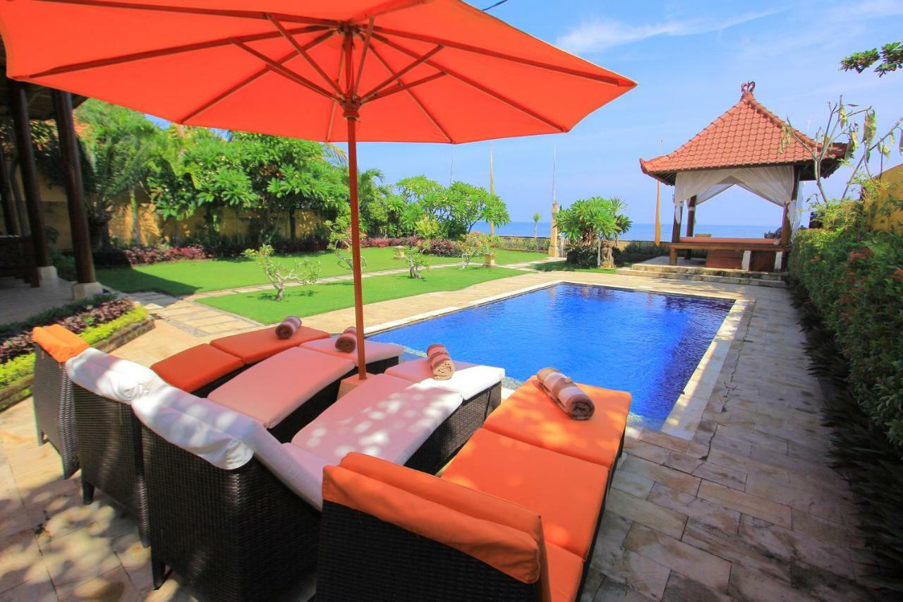 Ocean Beachfront Villa Dini Banjar  Exterior foto